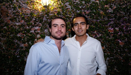  Manuel Sáenz y Mauricio Sánchez.