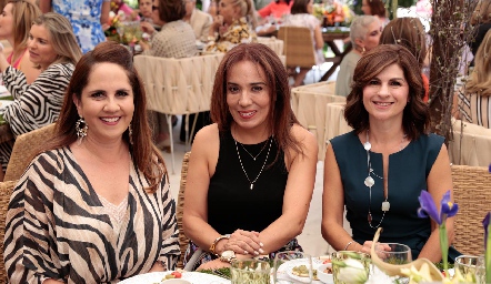  Gabriela Payán, Lorena Herrera y Lucía Escobedo.