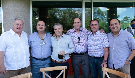 Antonio Díaz Infante, Felipe Martín Alba, Gerardo Díaz Infante, Alfredo Hernández, Enrique González y Jesús Curiel.