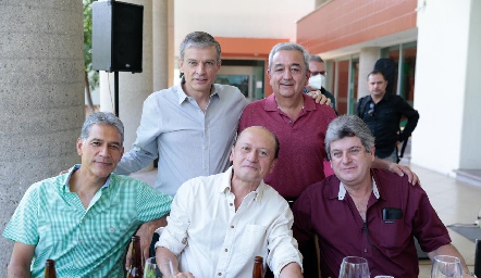  Gerardo Díaz Infante, Andrés Domínguez, Francisco Aguirre, Raúl Velázquez y Miguel Orozco.