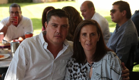  Rolando Muñoz y Paola Meade.