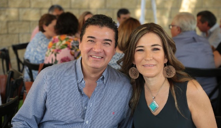  Andrés Amparan y Martha Bermea.