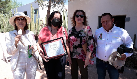  Tere Cuesta, Cuca Díaz Infante, Lila de Paredes y Francisco Sánchez.