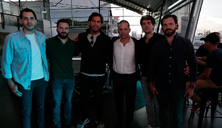  Chino Linares, Luis Alberto Mahbub, Manuel, Rodrigo Veytia, Héctor y Luis Antonio Mahbub.