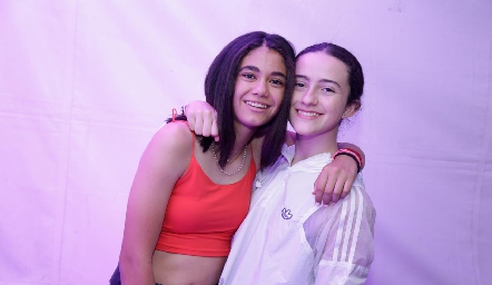  Constanza y Montse.