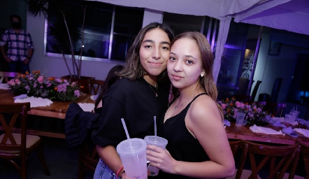  Amigas.
