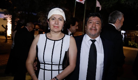  Alma Solares y Alberto Vázquez.