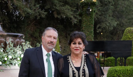  Jaime Alvarado y Patricia Torres.