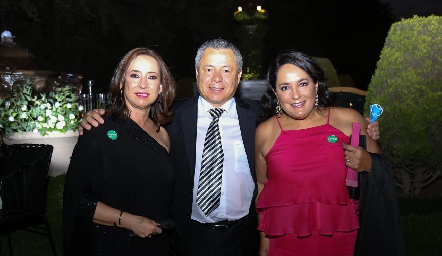  Carmen Bravo, Lisandro Bravo y Laura Rodríguez.