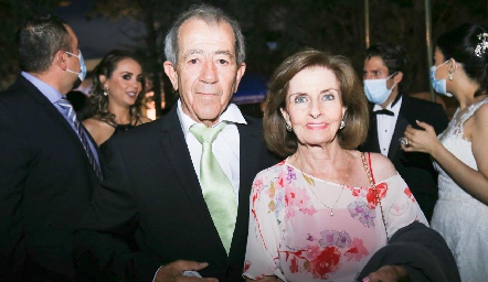  Antonio Rodríguez y Cristina Andrea.