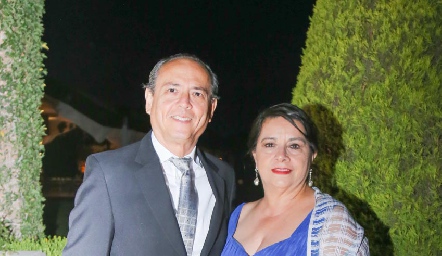 José Luis Purata y Linda Castro.