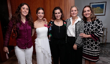  Valeria Villarreal, Mónica Garza, Mariana de Luna, Pupi García y Mónica Alcalde.