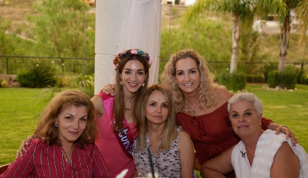  Maricarmen Von der Meden, Mónica Garza, Constance Jones, Elizabeth Eichelmann y María Elena Gordoa.