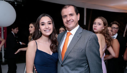  Sofía y Ricardo Garza.