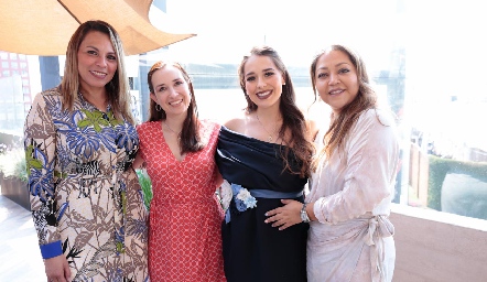  Amalia, Cheryl, Sofía Dorantes y María Elena.
