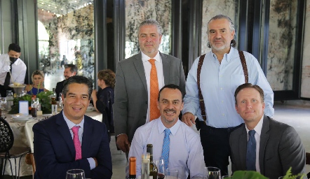 César Ramos, Oscar Vera, Mariano González, Rafael Piñero y Federico García.