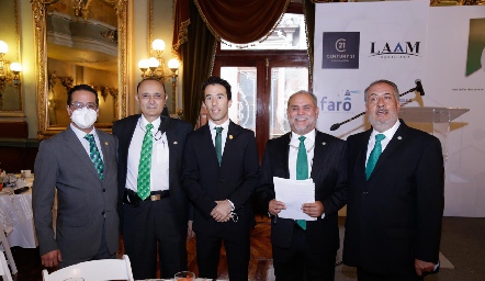  Ernesto Robles, Ramón Báez, Rodrigo Romo, David Galván y Guillermo Torres.