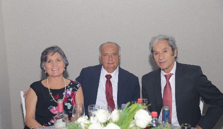  Rosy Padilla, Miguel Ángel Herrera y Andrés Mares.