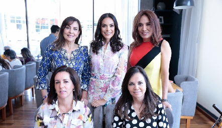 Laura Mitre, Ana Laura Rodríguez, Lorena Herrera, Alejandra Ávila y Elsa Tamez.