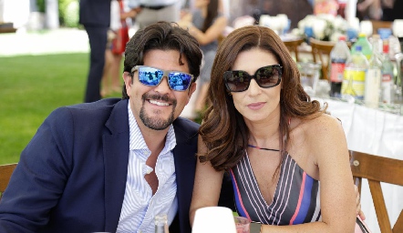  Marcelo y Karina Lozano.