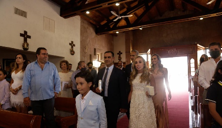  Primera Comunión de Silvana y Marcelo Estrada.