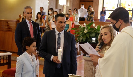  Primera Comunión de Silvana y Marcelo Estrada.