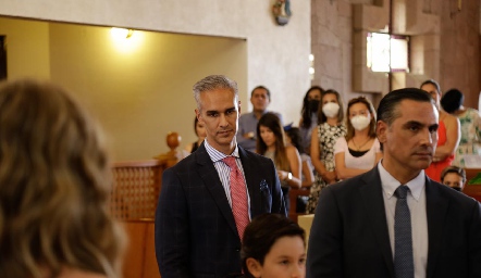 Primera Comunión de Silvana y Marcelo Estrada.