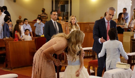  Primera Comunión de Silvana y Marcelo Estrada.