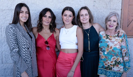  Ximena Nieto, Claudia Artolózaga, Marina Nieto, Gaby y Lourdes Artolózaga.