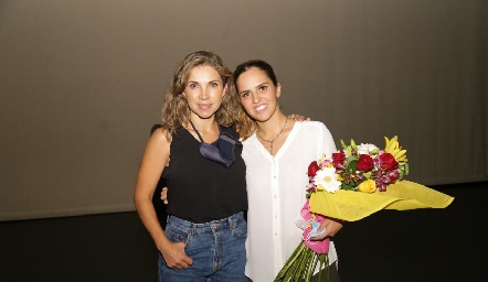 Mayra Ortega y Macarena Gómez.