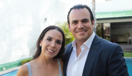  Mónica Vega y Miguel Ángel González .