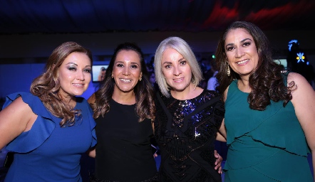  Montserrat Elizondo, Adriana Olguín, Mónica Aguiñaga y Claudia Márquez.