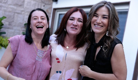  Ana Luisa Garza, Anita Anaya y Martha Bermea.