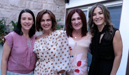  Ana Luisa Garza, Paty González, Anita Anaya y Martha Bermea.