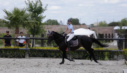  Competencia ecuestre en el Hípico Beleño.