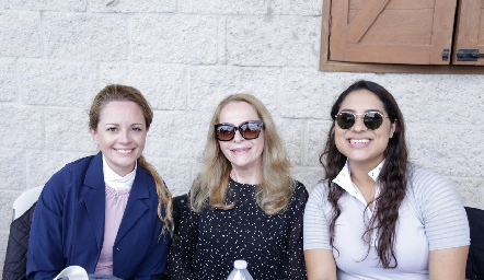  Estefanía Díaz Infante, Ninfa Jonguitud y Ana Rocha.