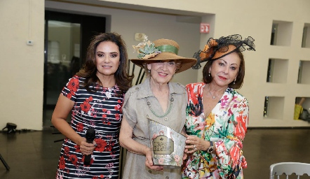  Aída Palau, Cristina Cánovas y Rebeca Konishi.