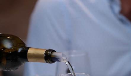  Vino.