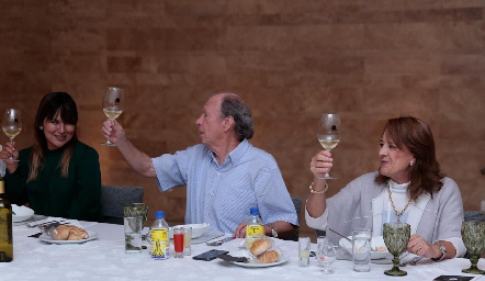  ¡Salud!.
