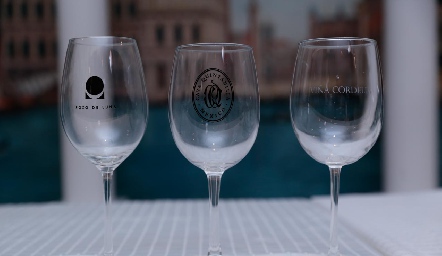  Pozo de Luna, Cava Quintanilla y Viña Cordelia.