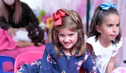  María Inés.