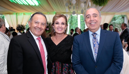  Octavio Aguillón, Yolanda Payán y Enrique Villarreal.
