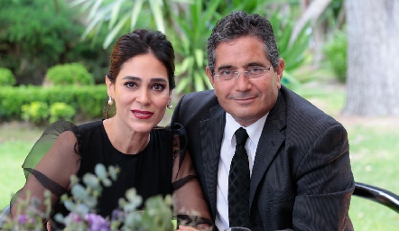 Maribel Lozano y Gerardo Rodríguez.