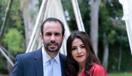  Manuel Boelsterly y Pamela Castro.
