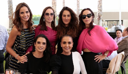  Gloria Medina, Mónica Barraza, Lorena Ortiz, Cheli Sotomayor, Maricel Gutiérrez y Flor Hernández.