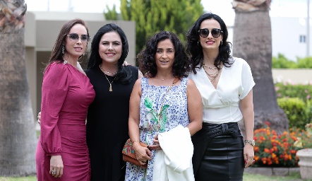  Mónica Barraza, Christianne Cambeses, Verónica Conde y Cristina Villanueva.