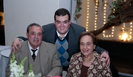  Gabriel Valle, Fernando Matienzo y Pilar Portilla.