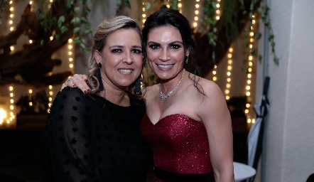  Sandra Valle y Karla Cabrera.