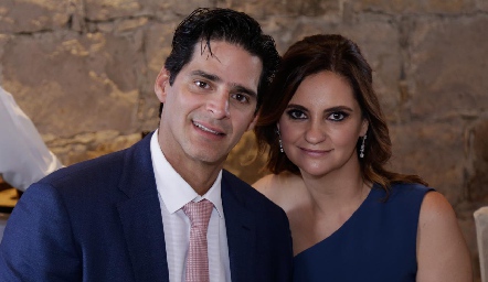  Eduardo Rodríguez y Rosa Mary Rosillo.