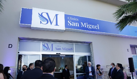  Inauguración de la Clínica San Miguel.